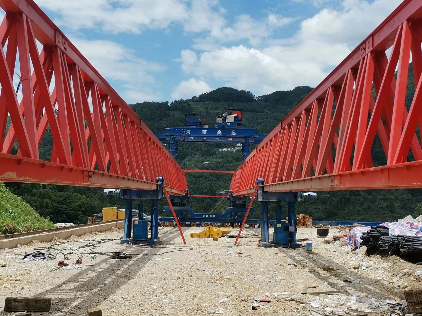 GYLQ40M-180T架桥机