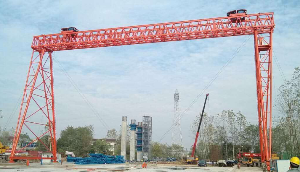 龙门吊软性支腿设计理念