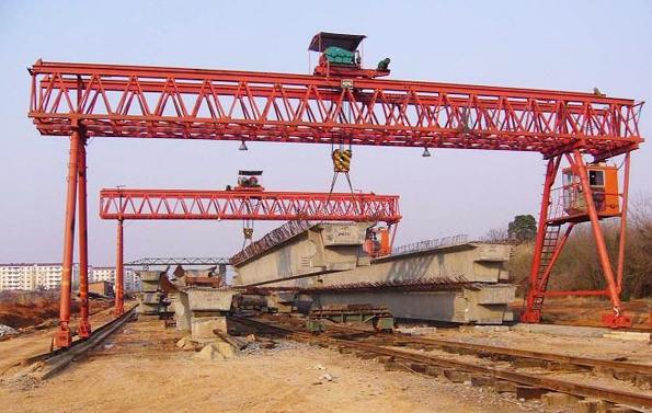 龙门吊减速机传动齿轮转动无效是什么原因?二手龙门吊齿轮油该如何保持适合黏度?