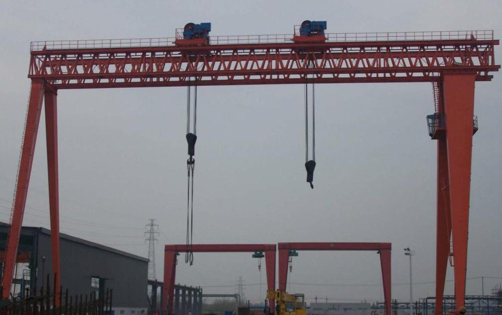 ME双主梁双小车龙门吊安装有哪些流程?做哪些准备工作