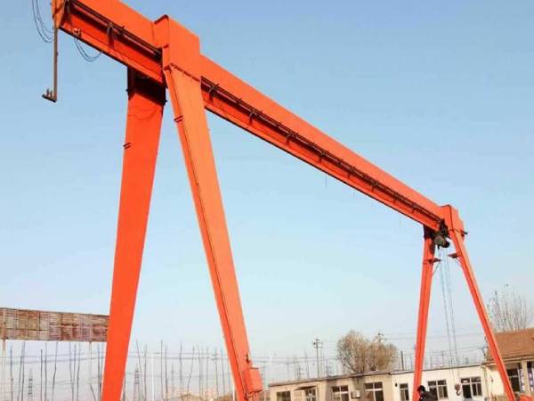龙门吊门式起重机操作中如何确保环境保护?